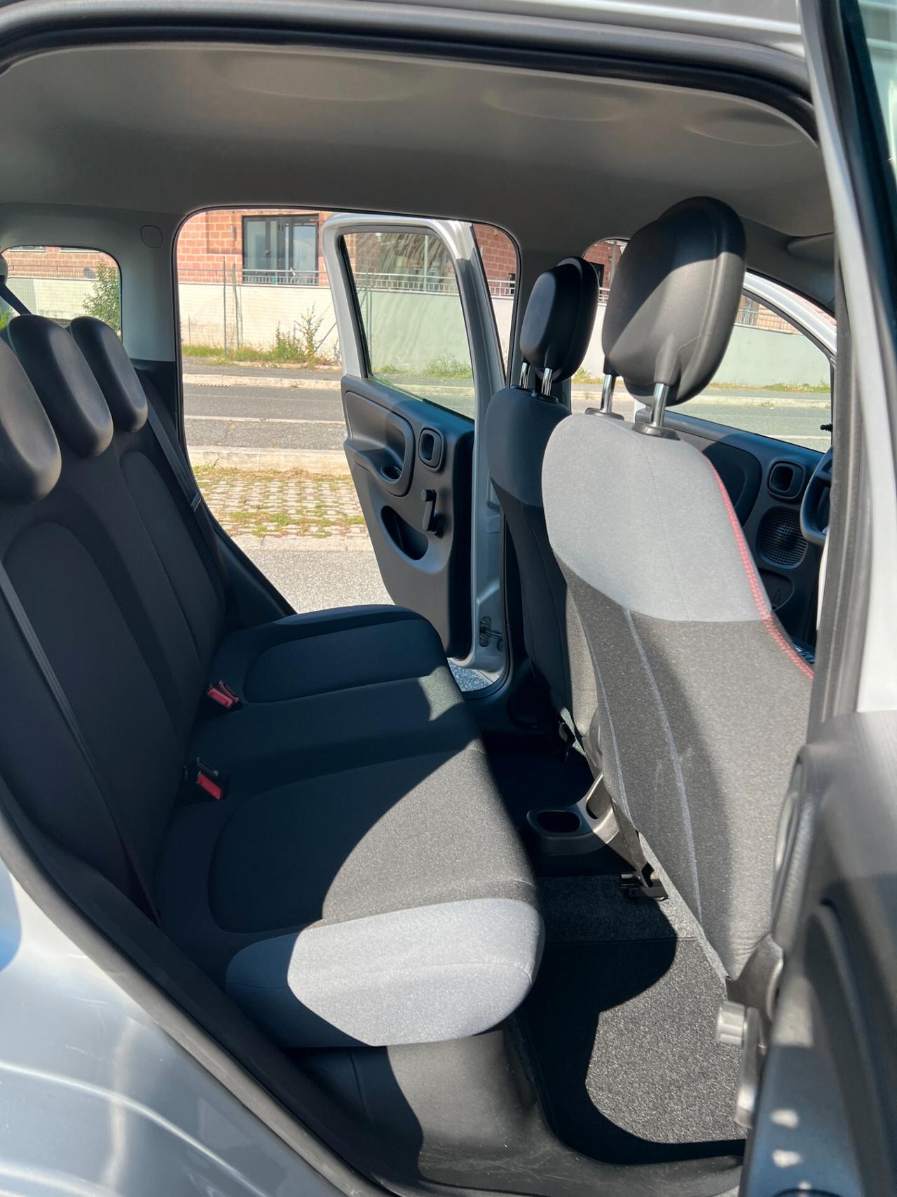Fiat Panda 1.2 Easy SOLO 18.500 km! Neopatentati