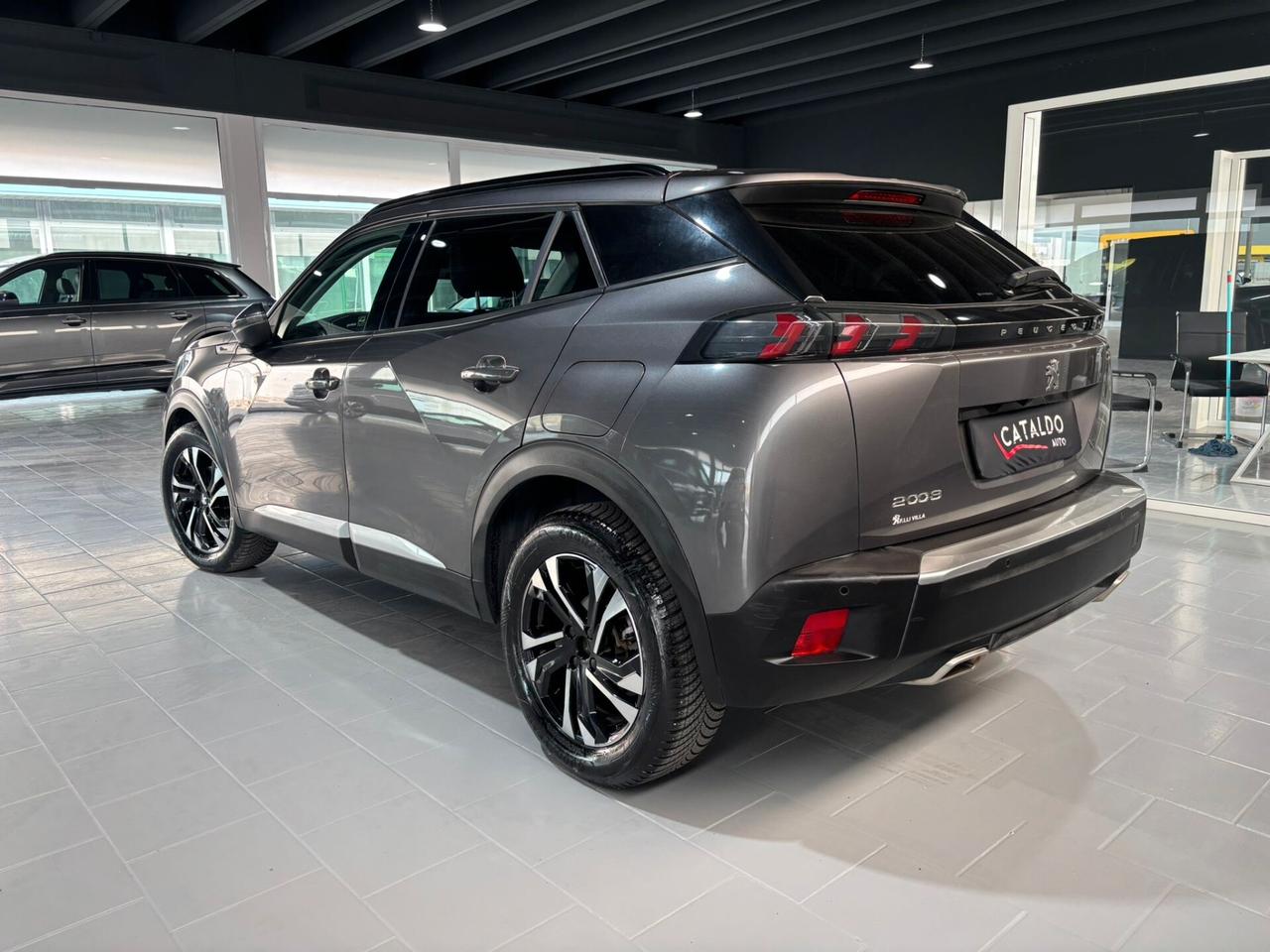 Peugeot 2008 PureTech 100 S&S Allure Pack