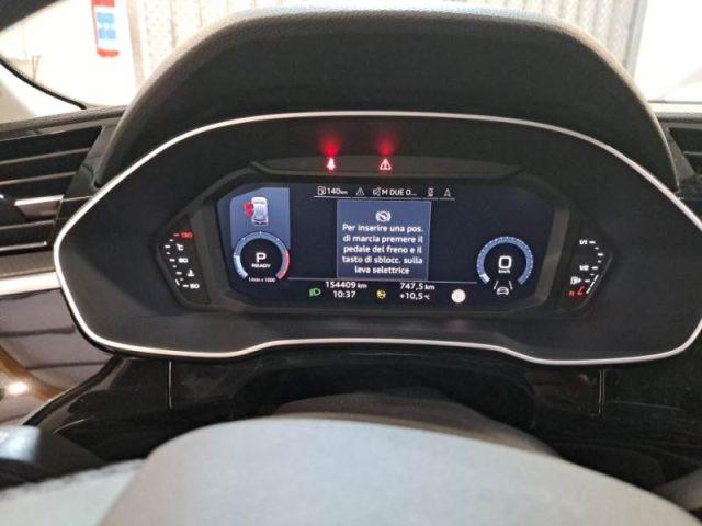 AUDI Q3 35 TDI S tronic Business