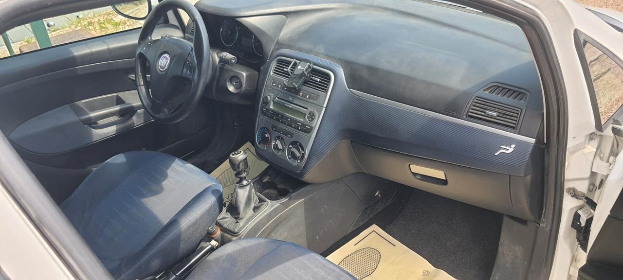 Fiat Grande Punto 1.4 5 porte METANO UNICO PROPRIETARIO