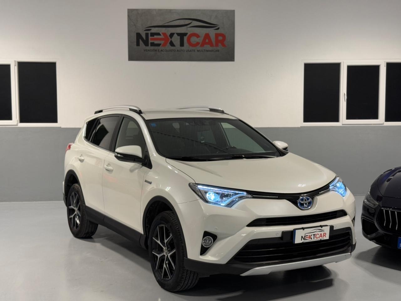 Toyota RAV 4 2.5 Hybrid 2WD Active