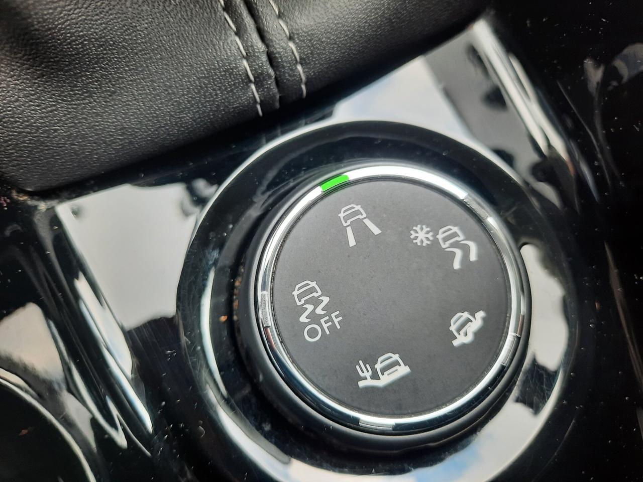 Peugeot 2008 BlueHDi 100 S&S Allure