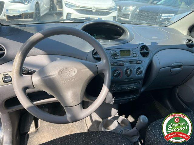 TOYOTA Yaris 1.0i 16V cat 3 porte Sol