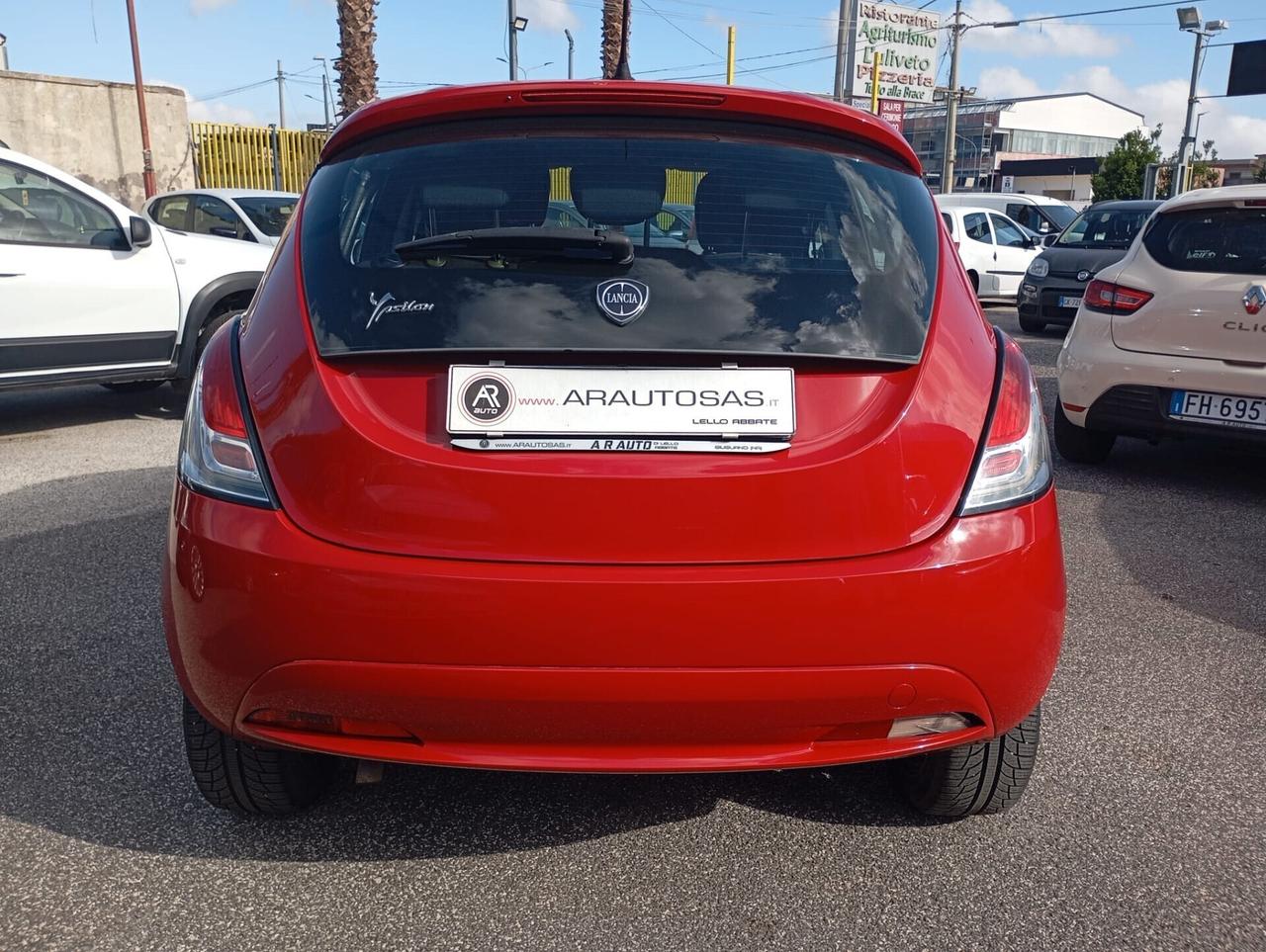 Lancia Ypsilon 1.2 69 CV GPL Ecochic Gold