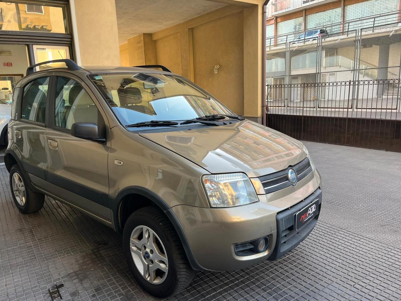 Fiat Panda 1.3 MJT 16V 4x4 Cross