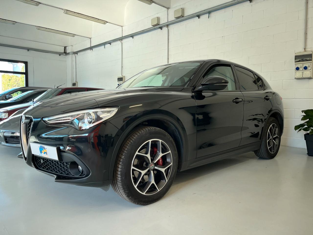 Alfa Romeo Stelvio 2.2 Turbodiesel 210 CV AT8 Q4 Executive