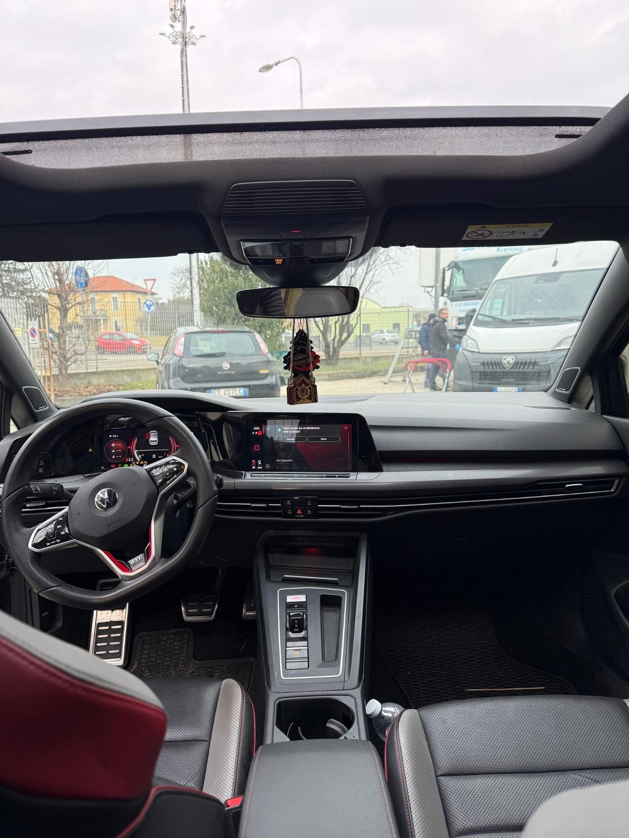 Volkswagen Golf GTI 2.0 TSI DSG