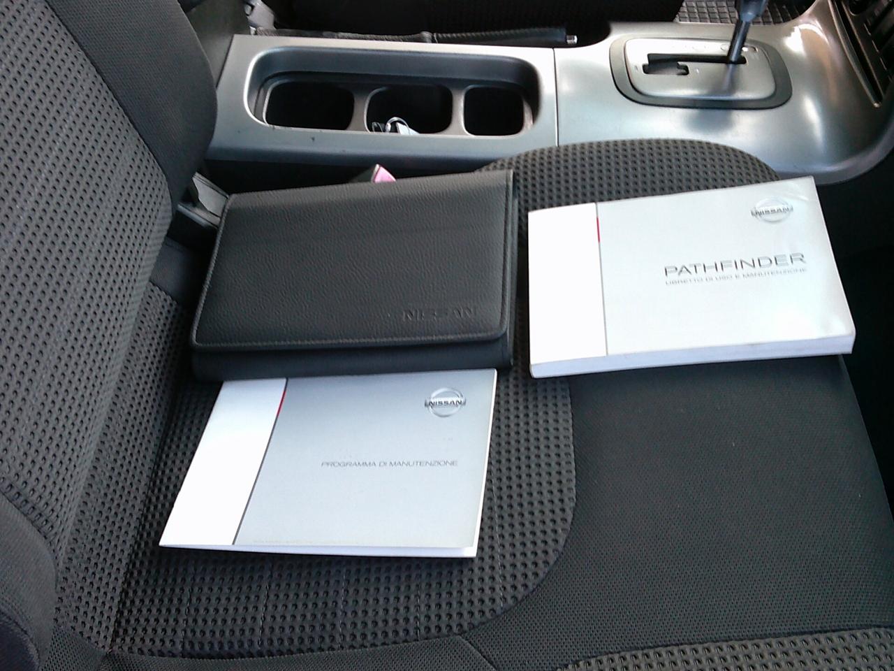 Nissan Pathfinder 2.5 dCi automatica 7 posti full 07