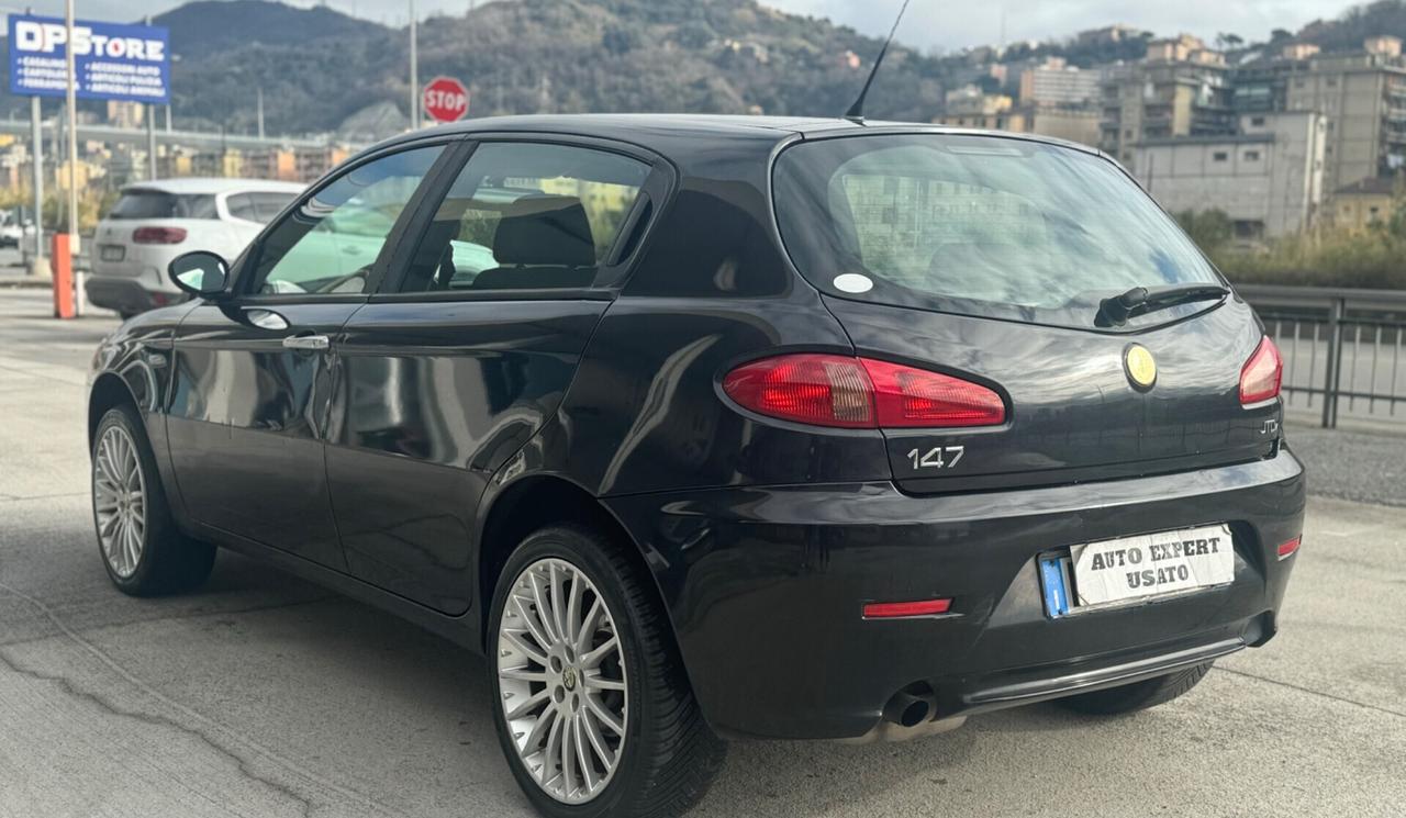 Alfa Romeo 147 1.9 JTDm (120) 5P. Murphy&Nye 2007