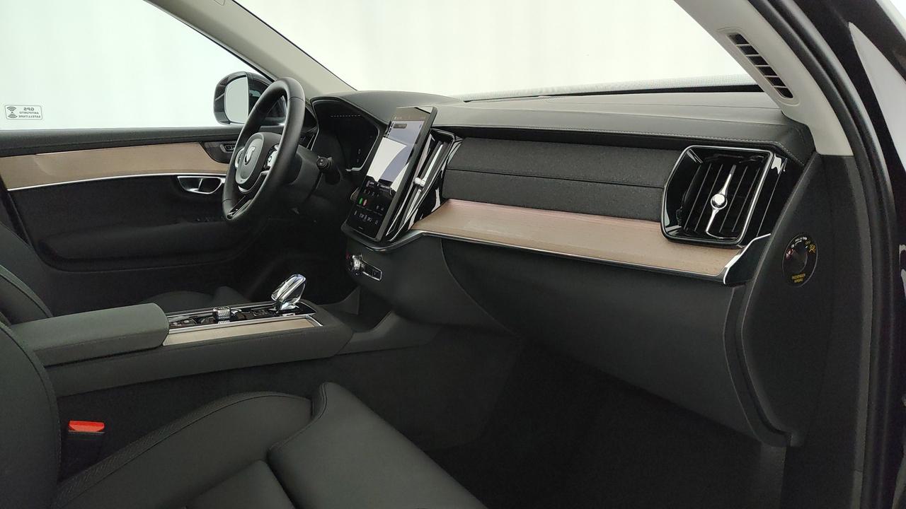 VOLVO XC90 2.0 b5 Plus Bright awd 7p.ti auto