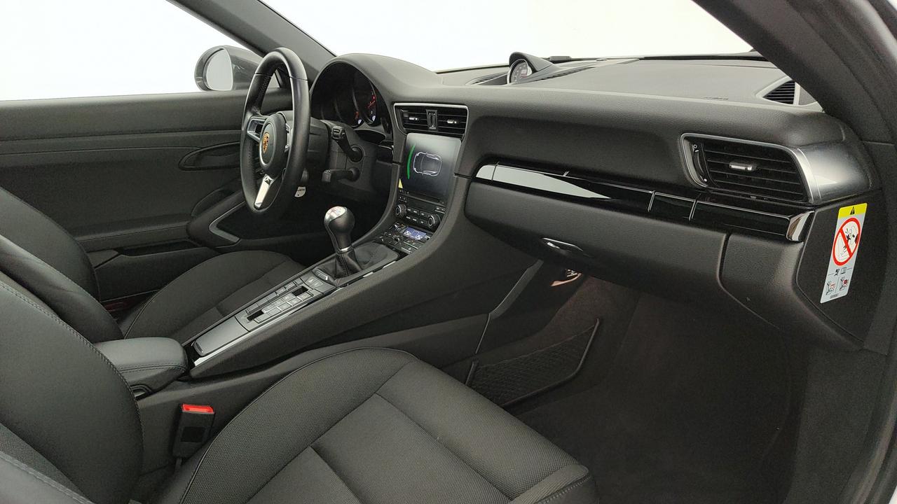 PORSCHE 911 Coupe 3.0 Carrera T