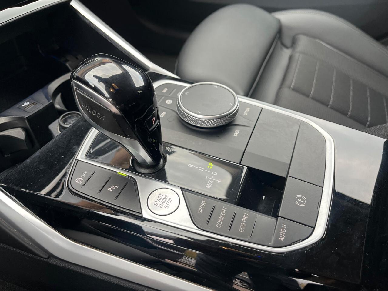 Bmw 318d 48V Touring Sport