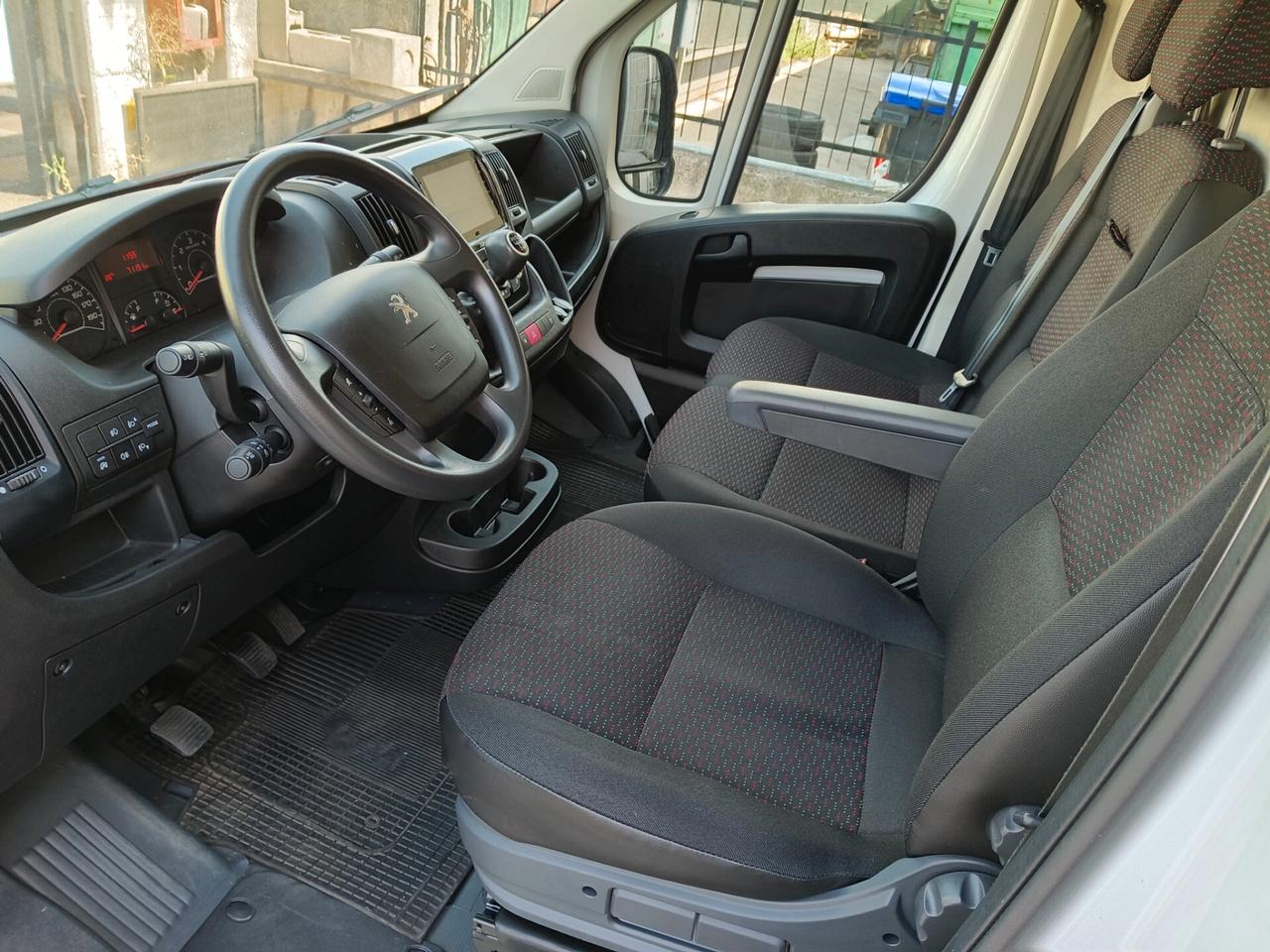Peugeot Boxer 333 2.2 BlueHDi 140cv S&S Furgone