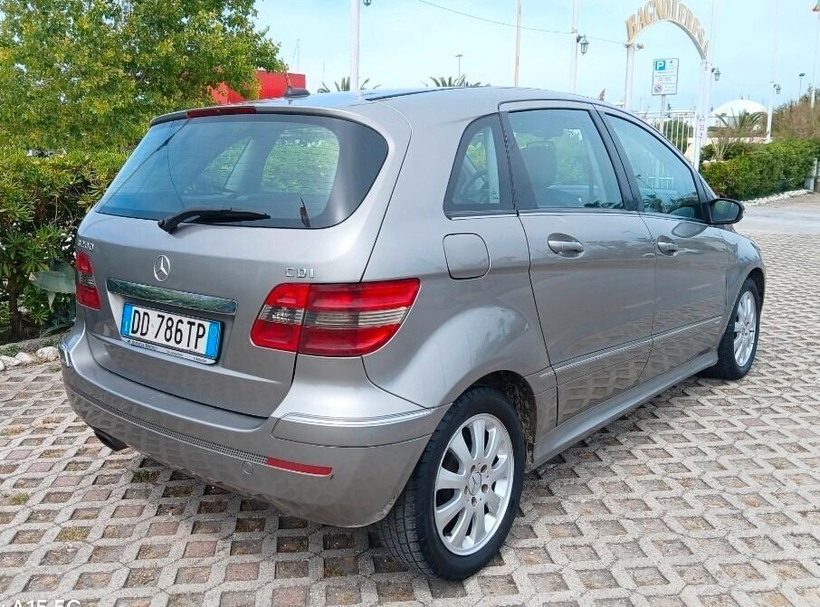 Mercedes-benz B 200 b200 diesel cambio automatico - permute