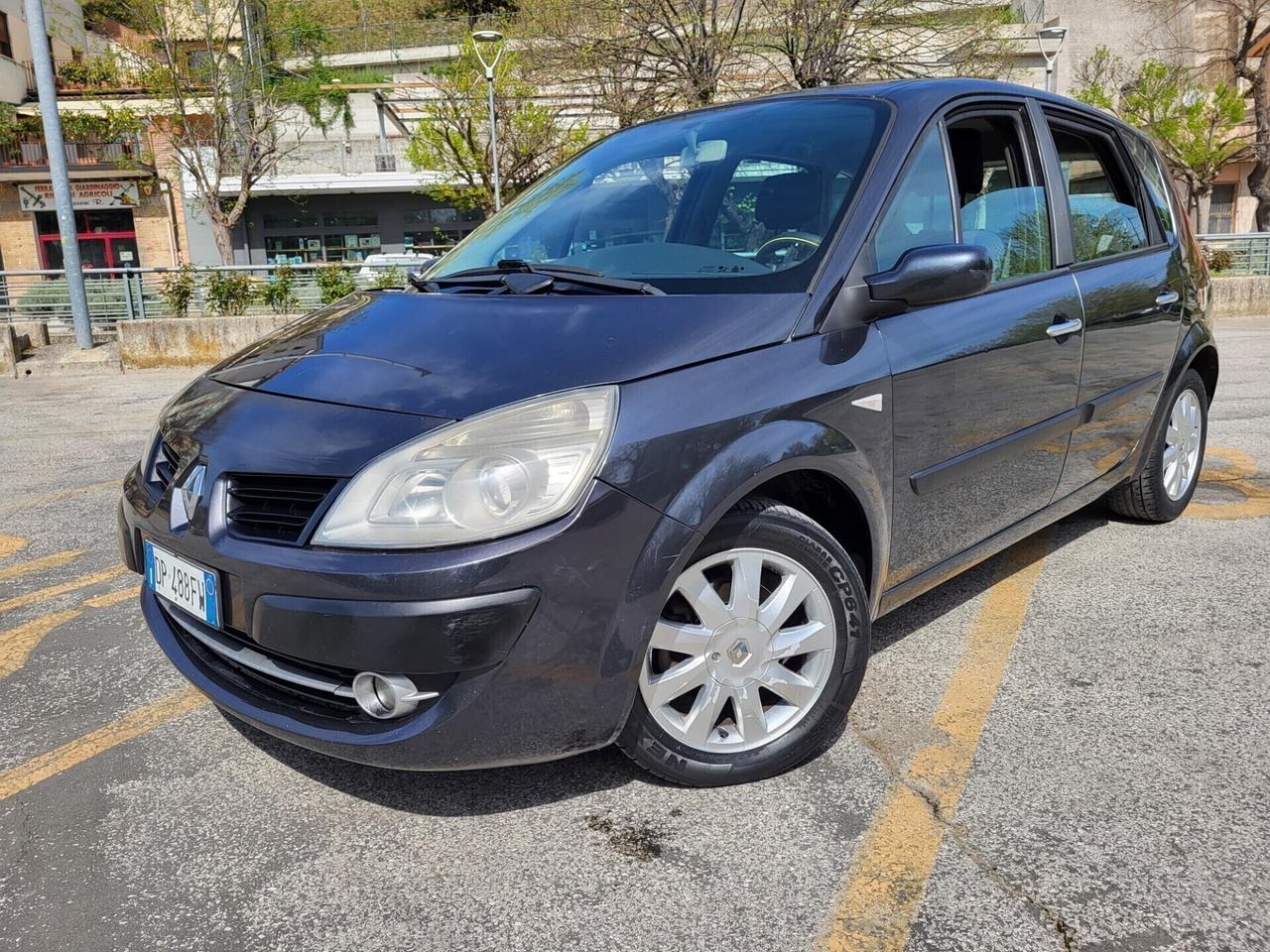 Renault Scenic Grand Scénic 1.5 dCi/105CV Serie Sp