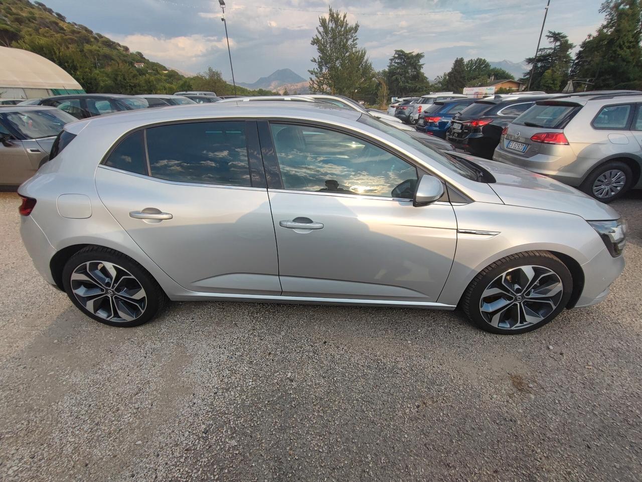 Renault Megane Mégane dCi 8V 110 CV EDC Energy BOOSE