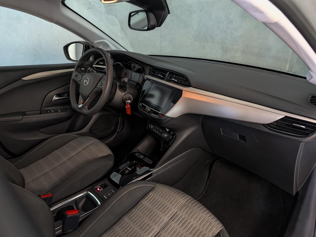 Opel Corsa 1.2 100cv AT8 Edition