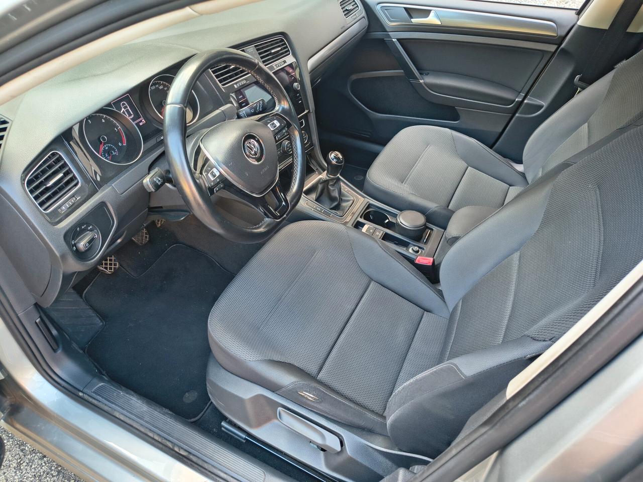 VOLKSWAGEN GOLF 1.6 TDI 115 CV 5P BUSINESS