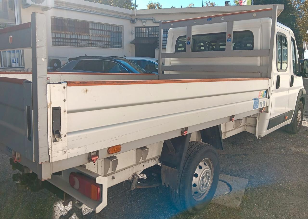 Peugeot Boxer 435 2.2 BlueHDi 165 S&S PLM-DC Cabinato