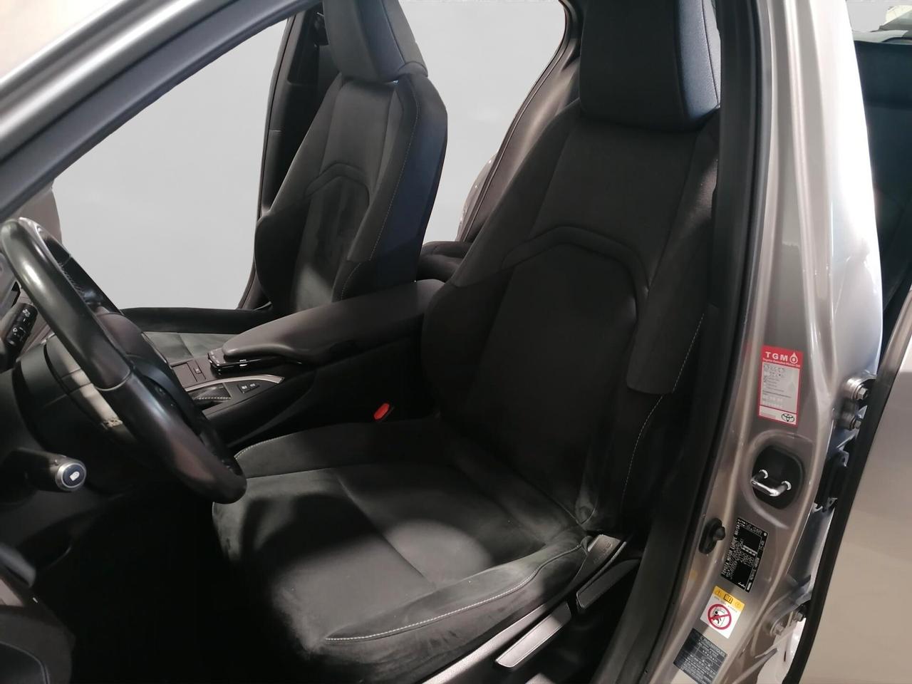 Lexus UX UX Hybrid Business 184CV