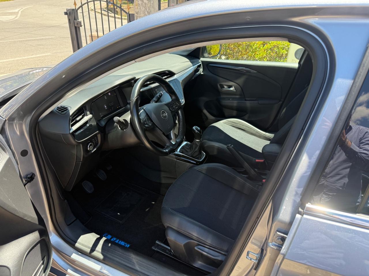 Opel Corsa 1.2 Elegance