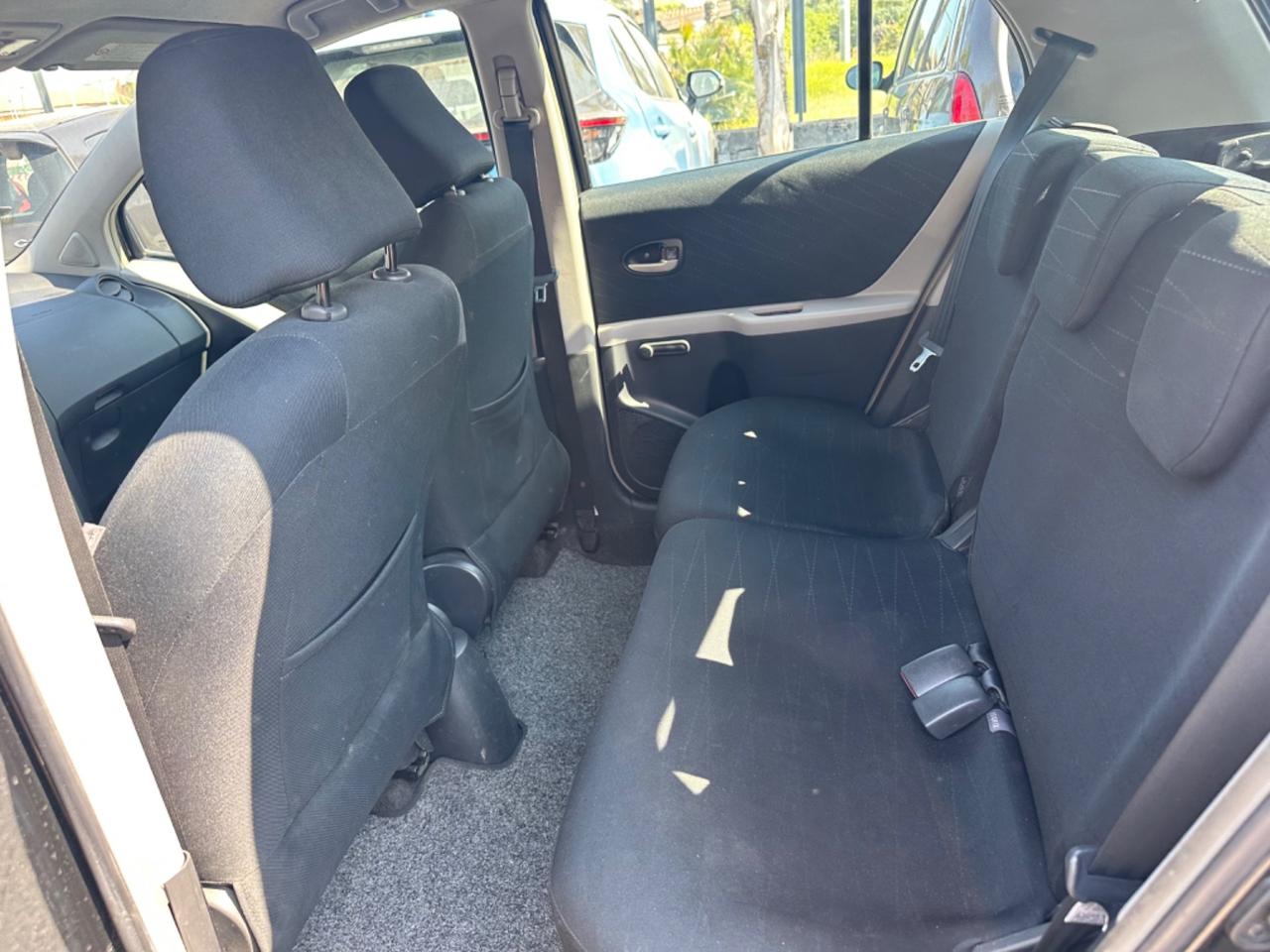 Toyota Yaris 1.4 D-4D 5 porte Sol
