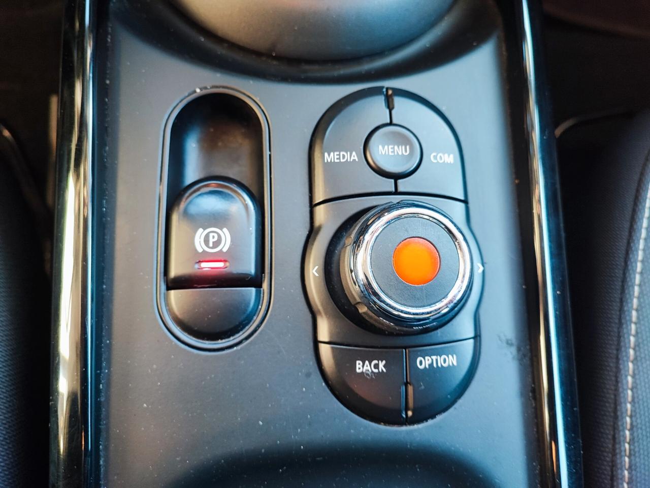 Mini One Clubman 1.5 D Boost