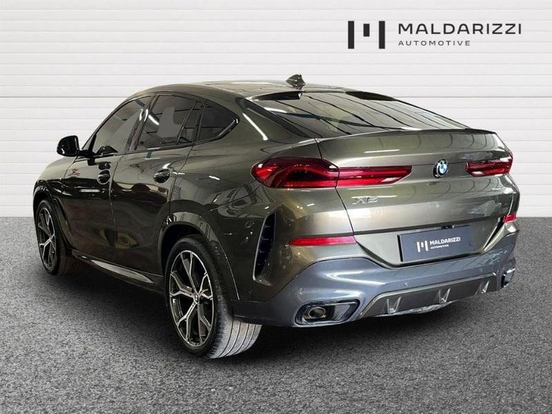 BMW X6 G06 xdrive40d mhev 48V Msport auto