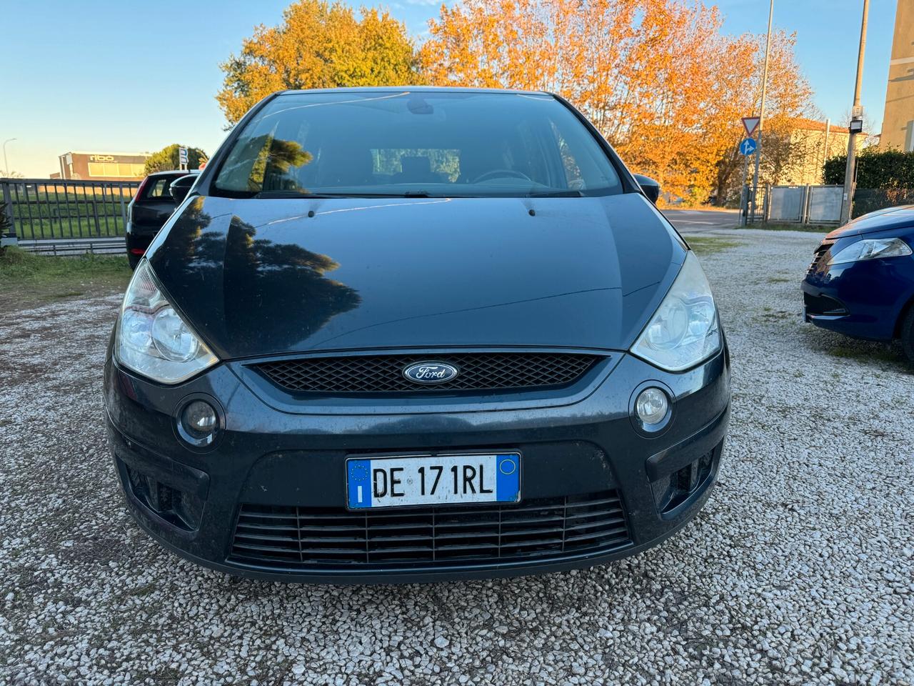 Ford S-Max 2.0 TDCi 140CV Titanium