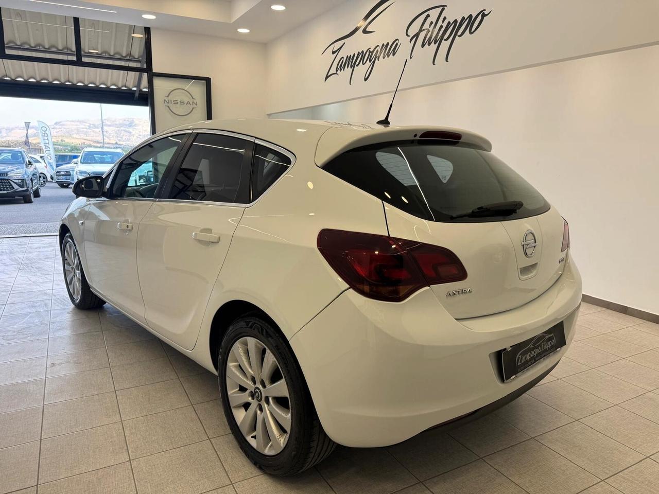 Opel Astra 1.7 CDTI 125CV 5 porte manuale