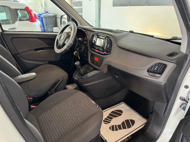 FIAT Doblo 7 Posti 1.4 T-Jet 16V Natural Power Lounge
