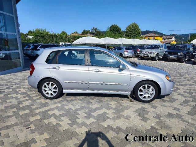 KIA Cerato 1.5 16V CRDi 5p. Life