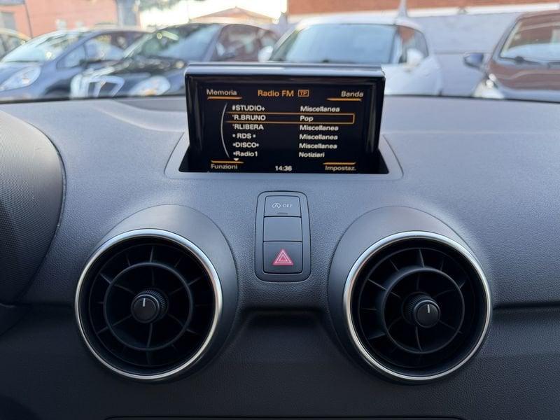 Audi A1 A1 1.0 tfsi ultra 95cv s-tronic DA VETRINA !! IDONEA NEOPATENTATI