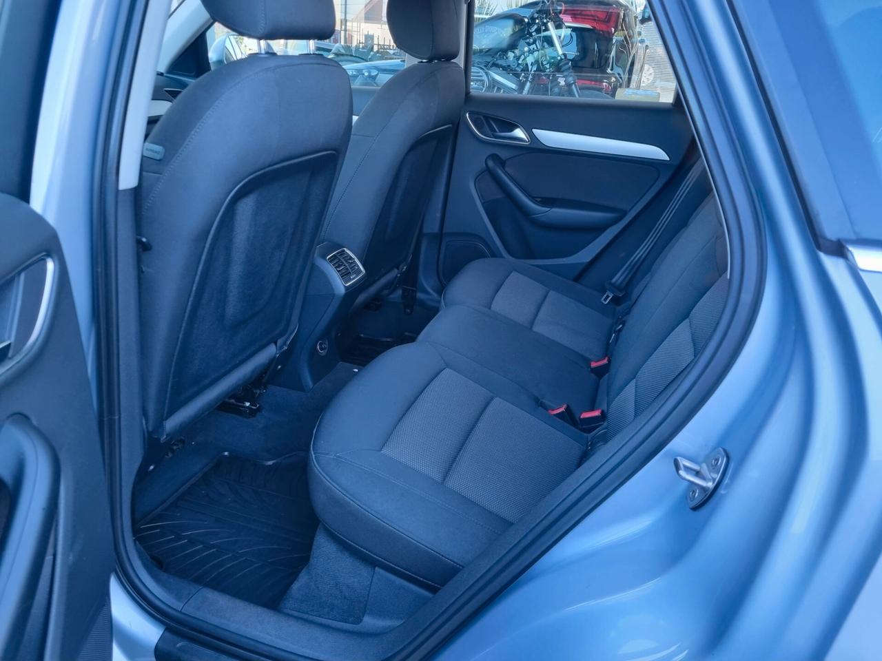 Audi Q3 2.0 TDI 120 CV Design