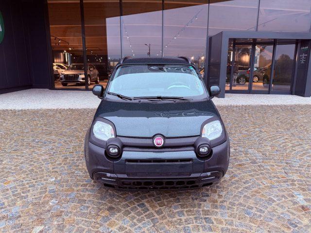 FIAT New Panda CROSS - VERDE - KM 15.000 - PROMO FINANZIAMENTO