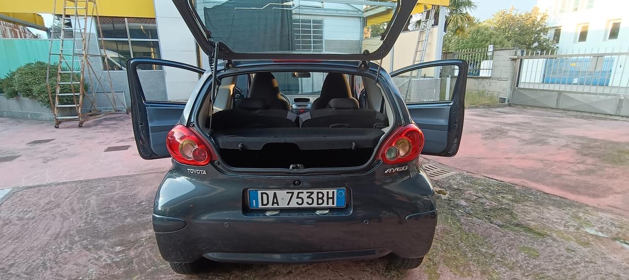 Toyota Aygo 1.0 12V VVT-i 3 porte