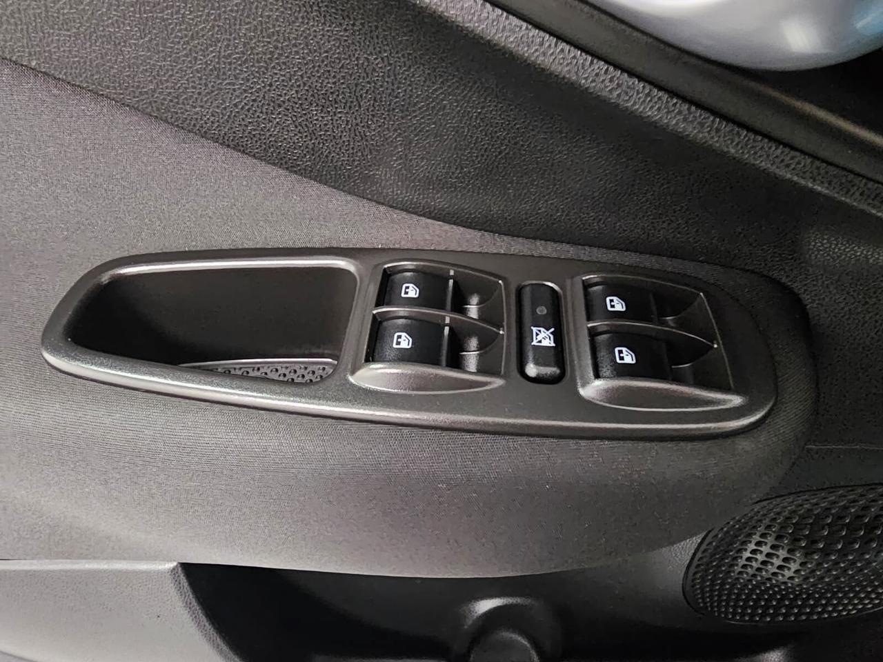 Fiat 500L 1.4 95 CV Pop Star GPL - NeoPatentati