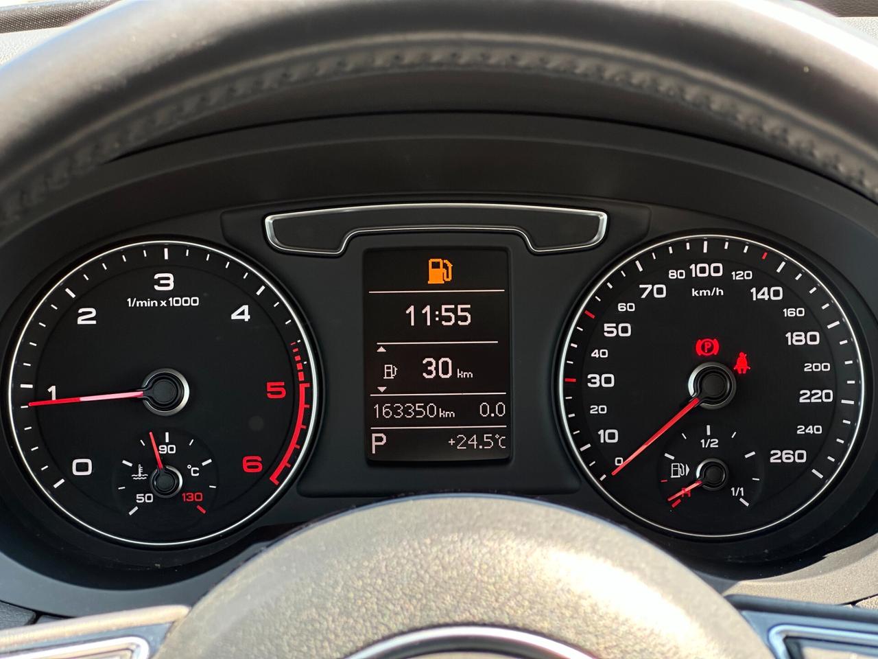 AUDI Q3 2.0 TDI 150 CV S-Tronic Business