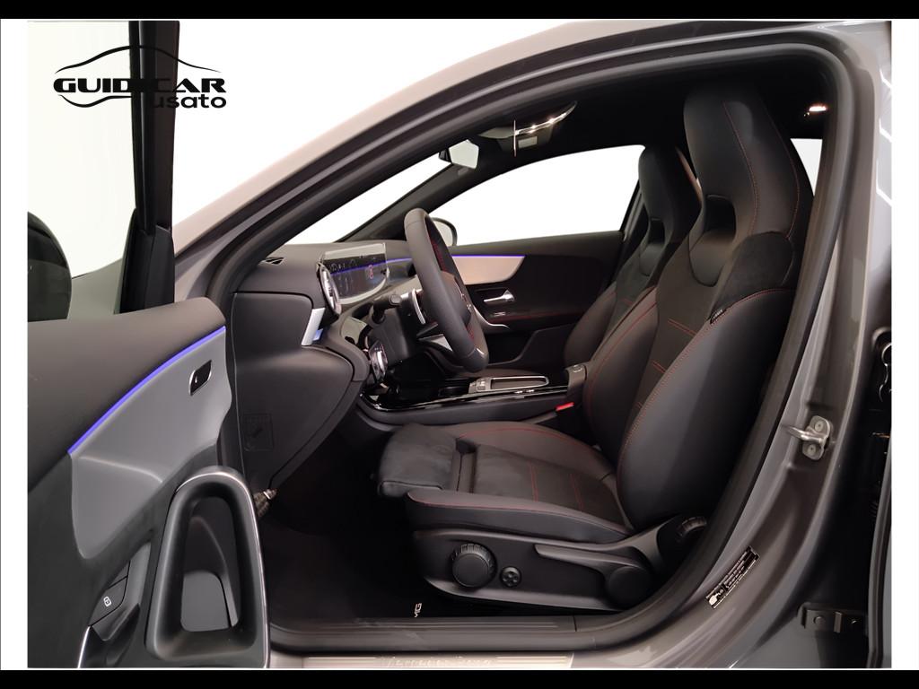 Mercedes-Benz Classe A - W177 2023 - A 180 d AMG Line Advanced Plus auto
