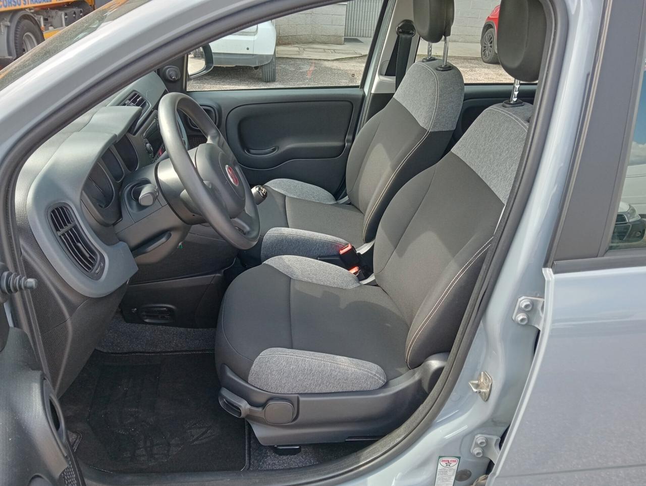 Fiat Panda 1.0 70CV Hybrid OK NEOPATENTATI