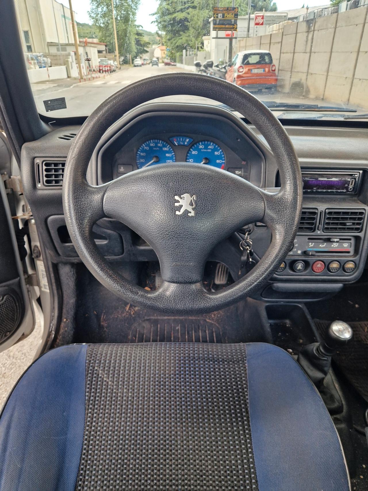 Peugeot 106 1.1i cat 3 porte Sport - 2002