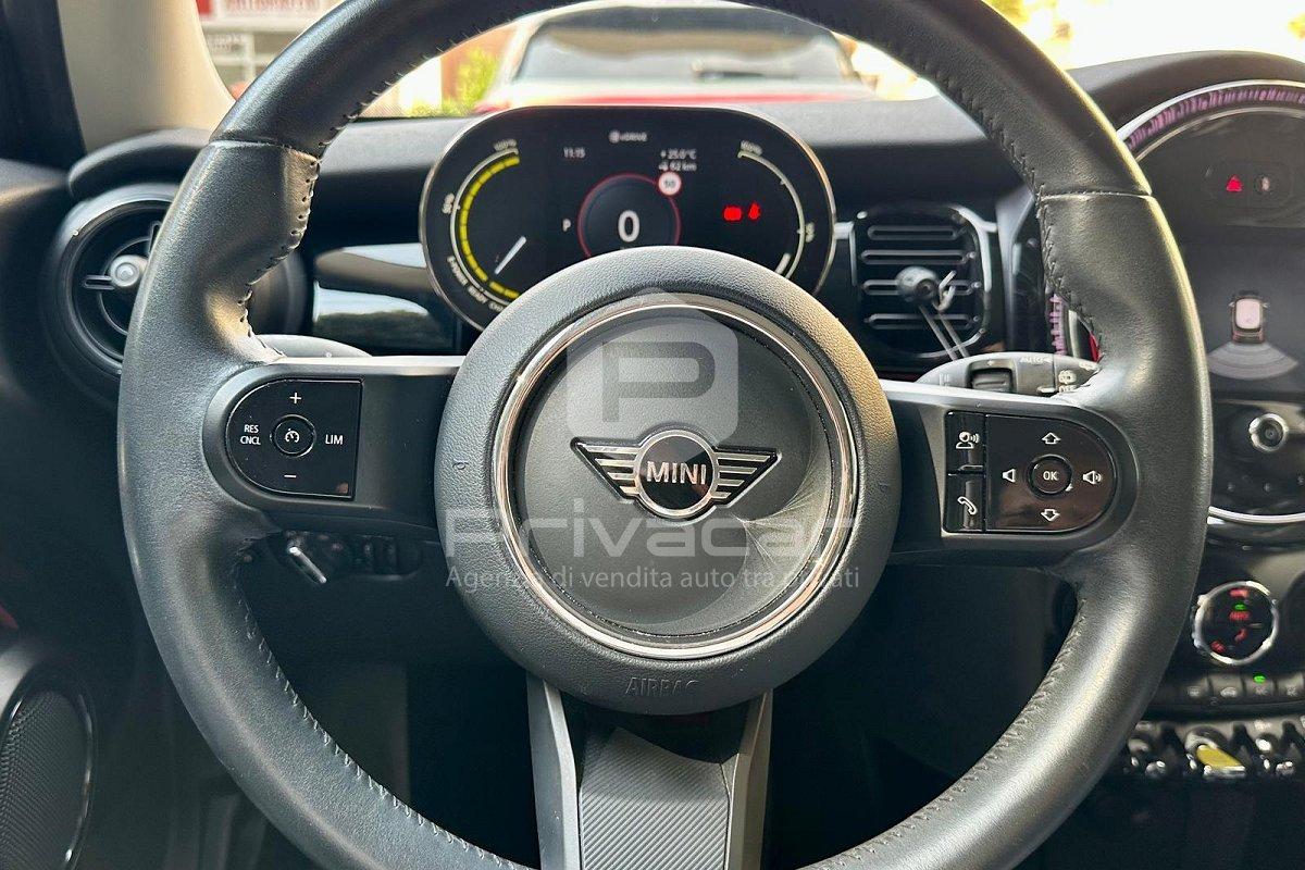 MINI Mini Cooper SE Camden Edition