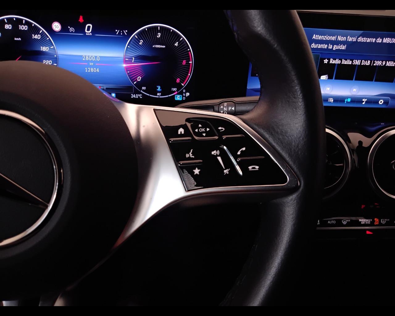 Mercedes-Benz GLA-H247 2023 - GLA 180 d Progressive Advanced auto