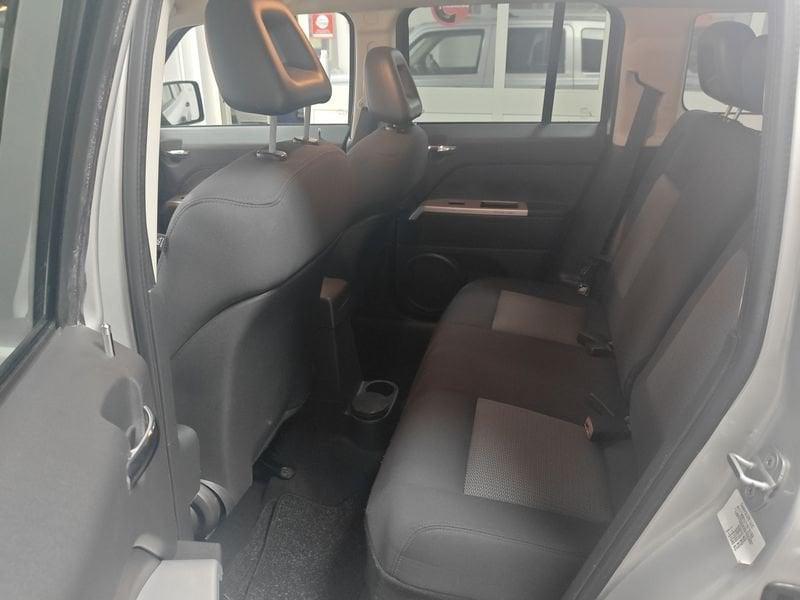 Jeep Patriot Patriot 2.0 td Limited 4wd dpf LEGGI