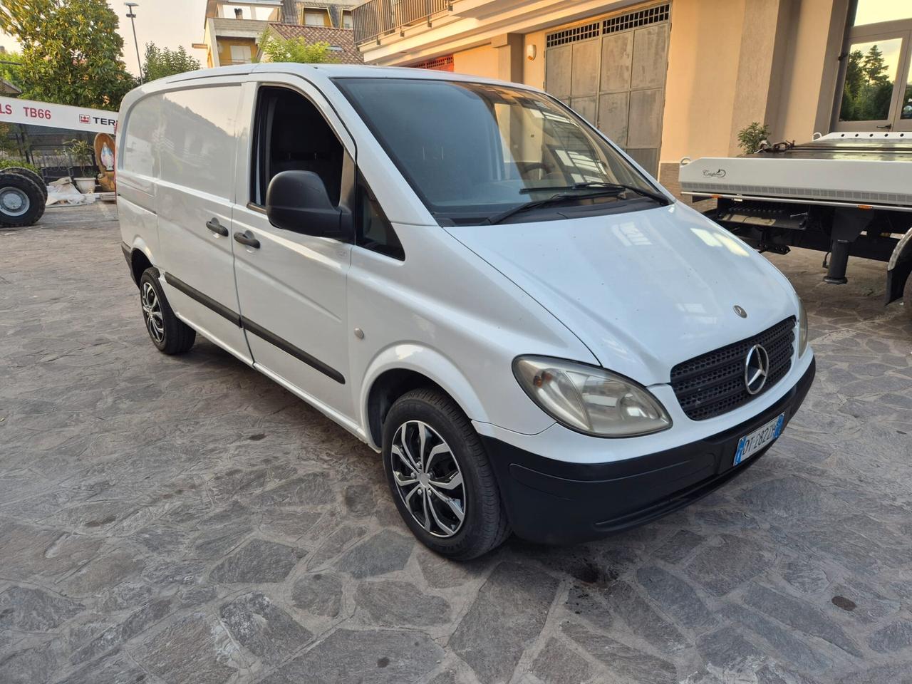 Mercedes Benz