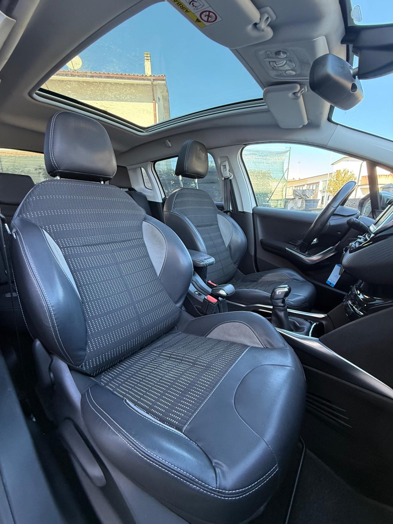 Peugeot 2008 1.6 Benzina FULL OPT 2014 TETTO PANORAMICO