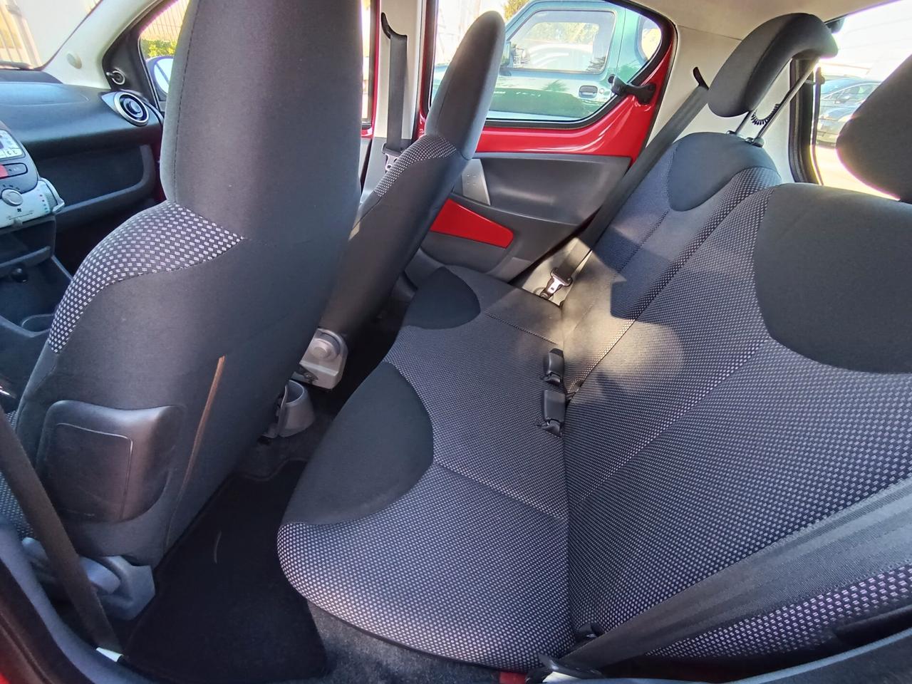 Toyota Aygo 1.0 12V VVT-i 5 porte