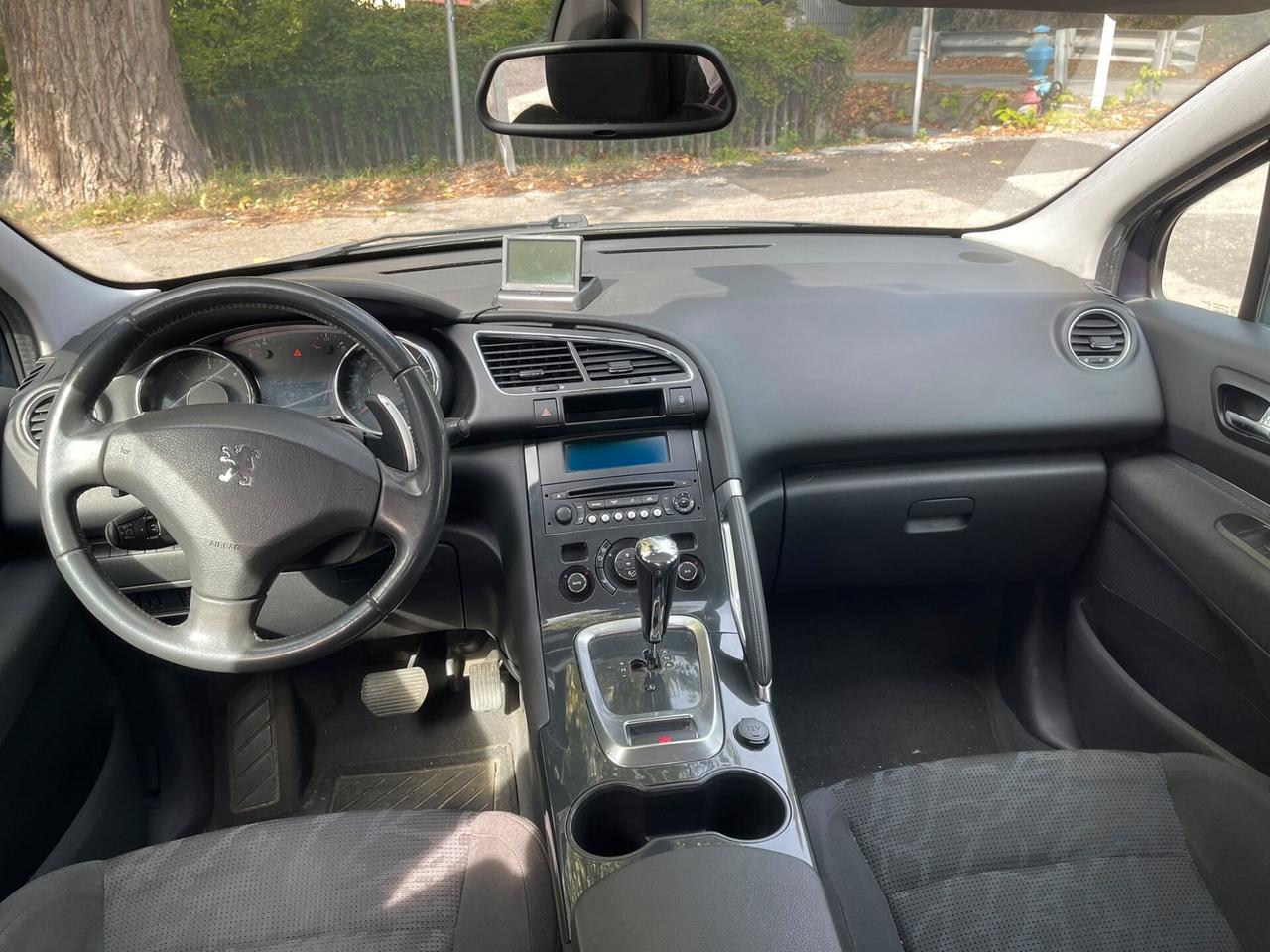 Peugeot 3008 1.6 e-HDi 112CV cambio robotizzato S.&S. Business