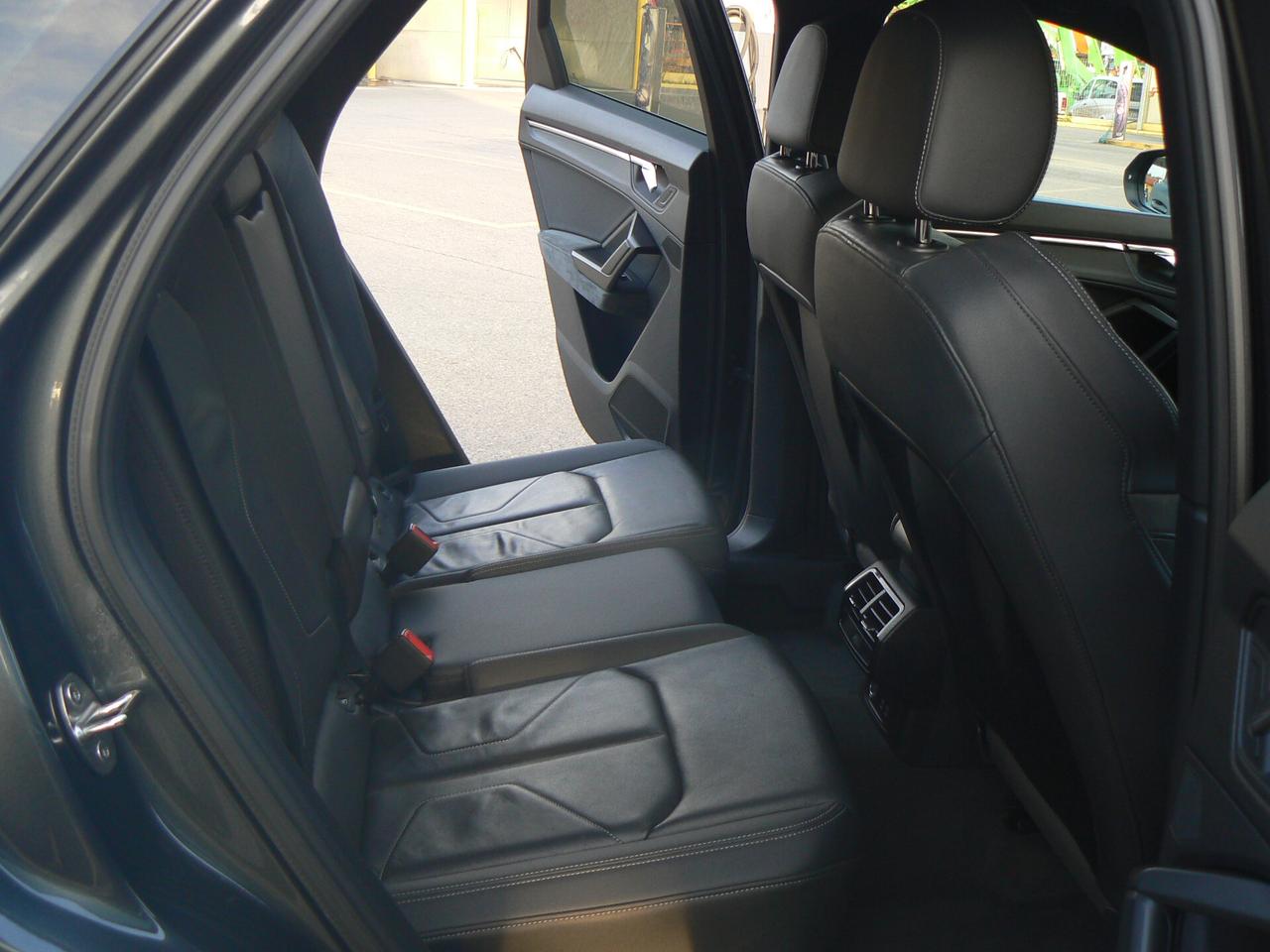 Audi Q3 SPB 35 TDI S tronic line edition KM 59.000 ORIGINALI