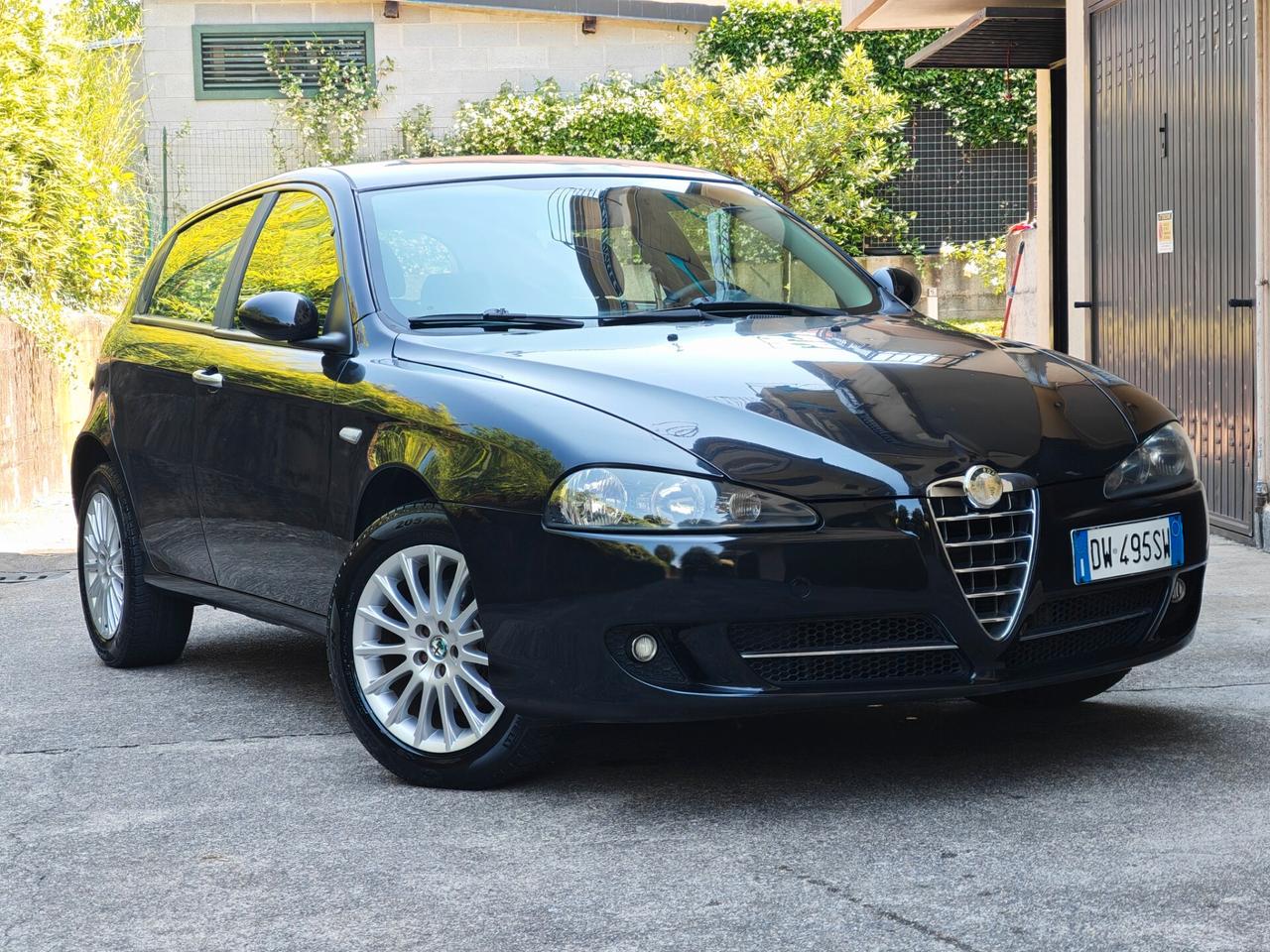Alfa Romeo 147 1.6 BENZINA 120cv / 61.000km / Unipro